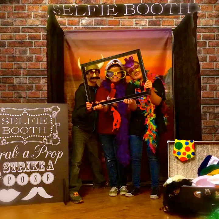 selfie booth